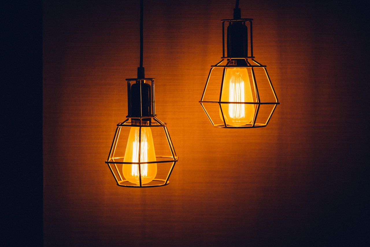 電気代が高いと感じたら｜無料で簡単に比較できる「エネピ」でおすすめの電力会社に乗り換える方法